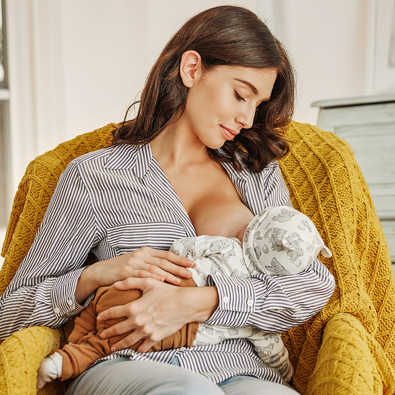 11 Reasons Why You Should Breastfeed Your Baby